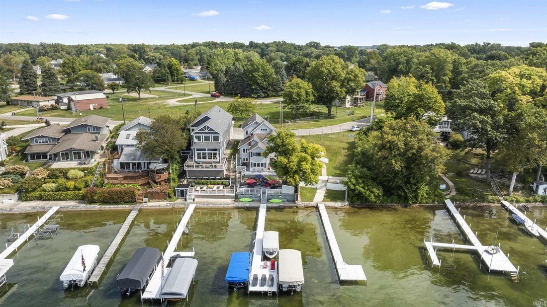House in Syracuse, Indiana, United States 1 - 17469745