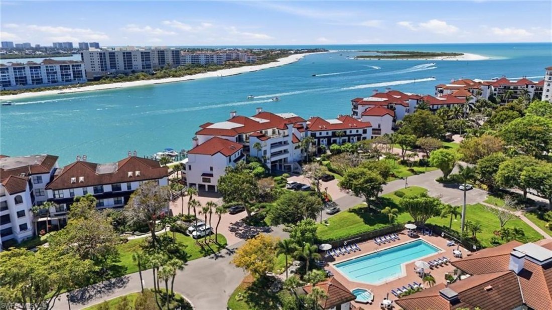 Condo in Naples, Florida, United States 1 - 17469690