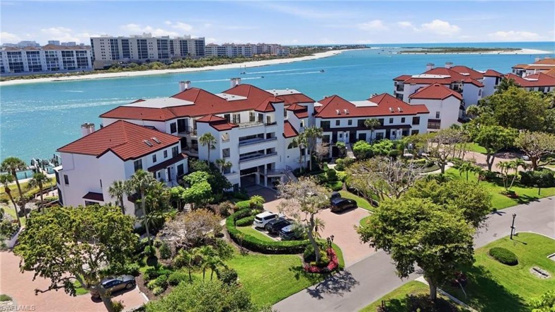 Condo in Naples, Florida, United States 4 - 17469690