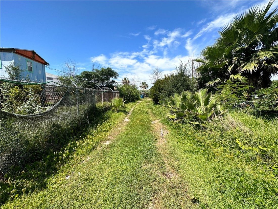 Land in Port Aransas, Texas, United States 3 - 17469944