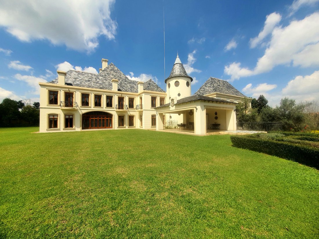 Villa à Woodhill Golf Estate, Gauteng, Afrique du Sud 1 - 17470066