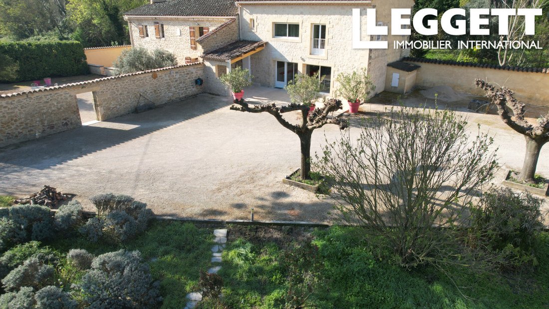 House in Arrondissement of Nimes, Occitania, France 1 - 15576185