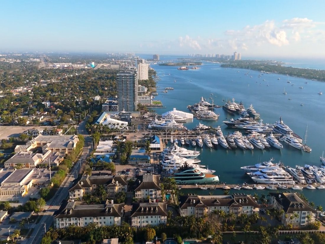 West Palm Beach, Florida, United States 5 - 17469938