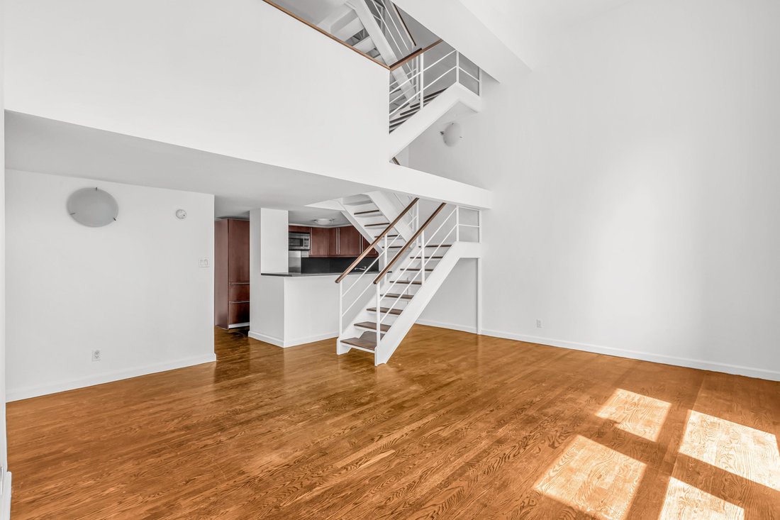 Condo in New York, New York, United States 2 - 17469945