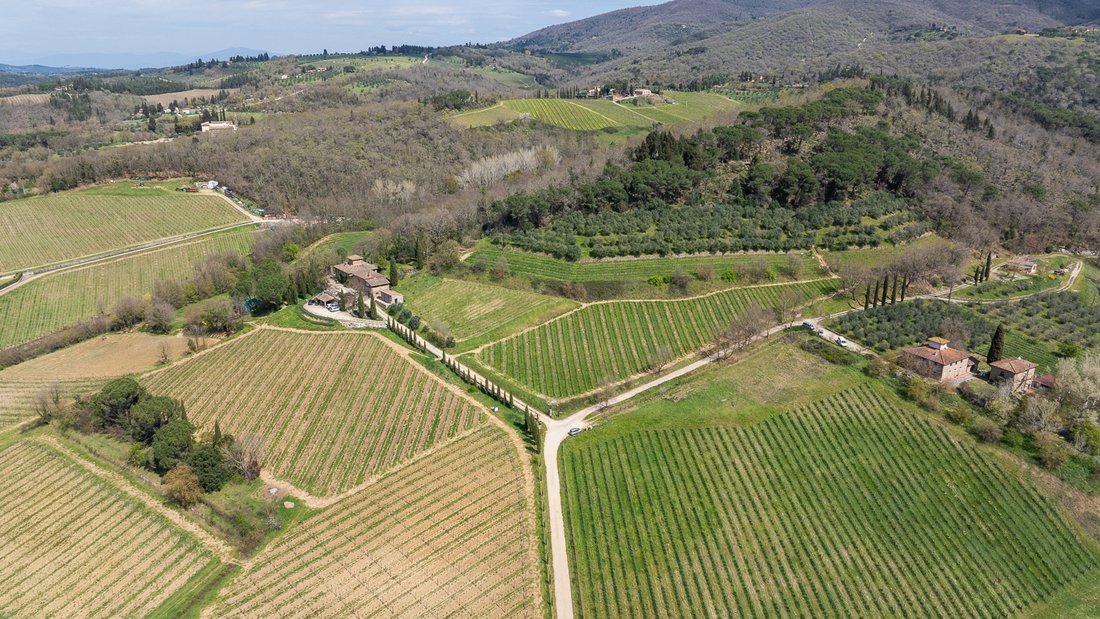 Estate in Center, Greve in Chianti, Tuscany 4 - 17470422