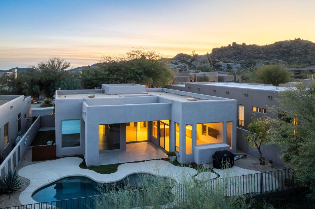 Scottsdale, Arizona, United States 1 - 17470494