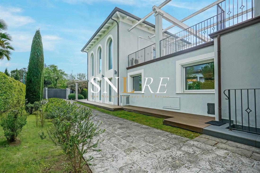 Villa in Vittoria Apuana, Forte dei Marmi, Tuscany 3 - 17466324