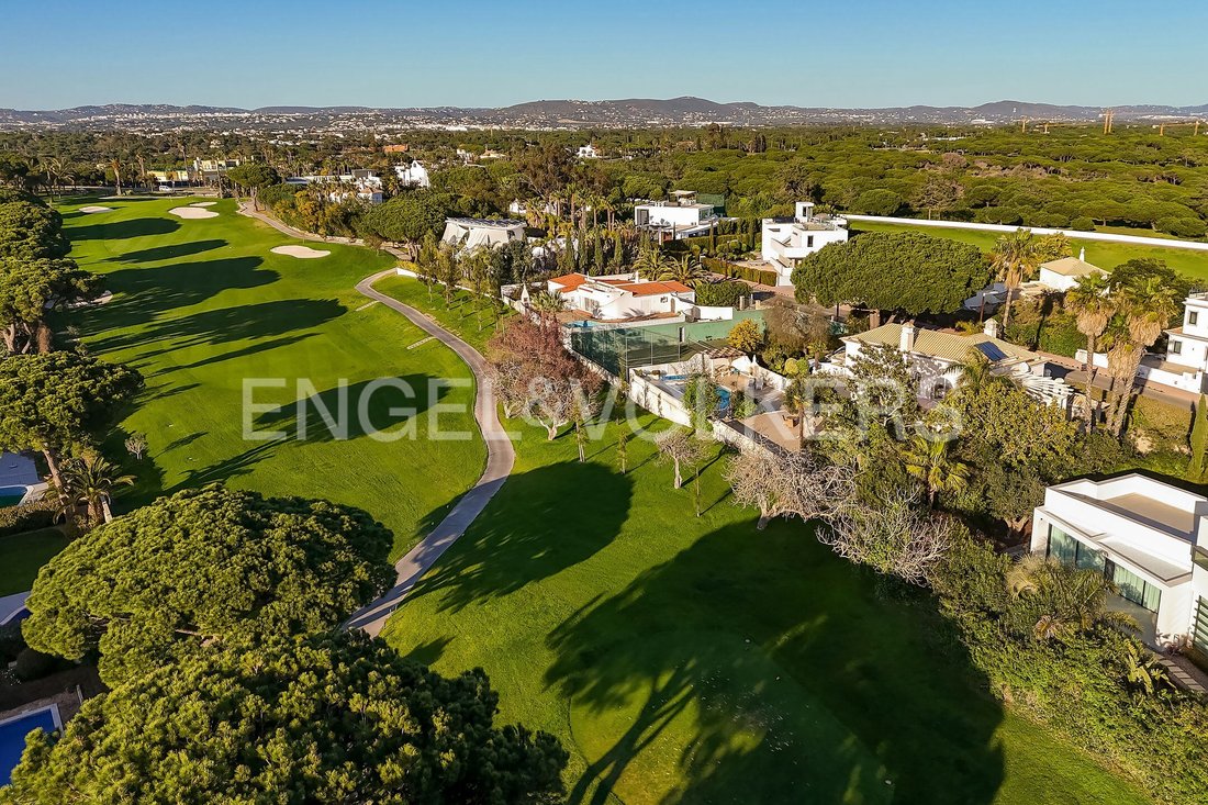 Villa in Vale do Lobo, Almancil, Portugal 2 - 17382238