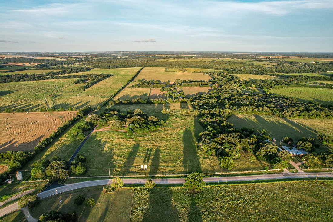 Farm Ranch in Belton, Texas, United States 3 - 16734294