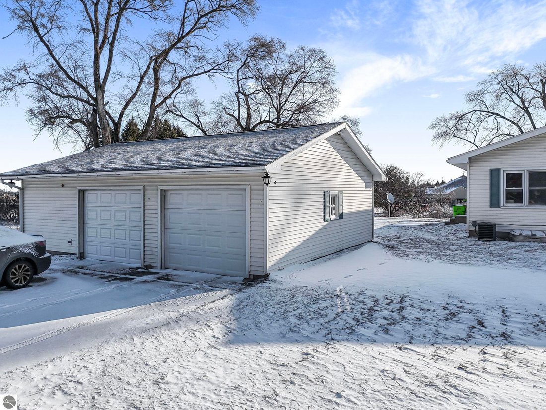 House in Williamsburg, Michigan, United States 5 - 17470467