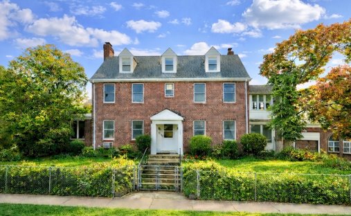 House in New York, New York, United States 1