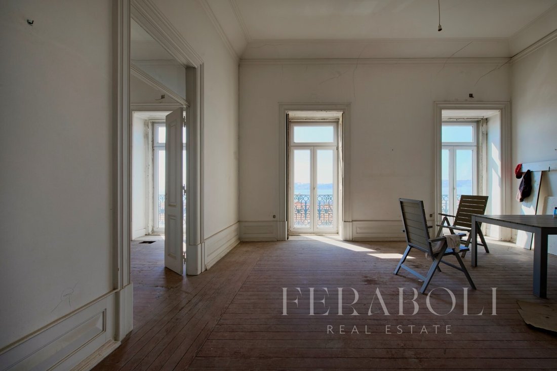 Apartment in Santa Maria Maior, Lisbon, Portugal 3 - 17470502