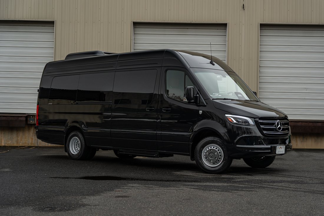 Limousine in Mount Laurel Township, NJ, United States 2 - 17472341
