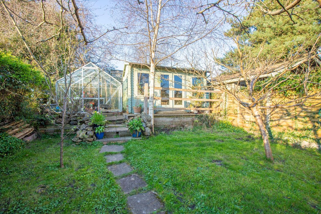 House in Crowborough, England 5 - 17471748