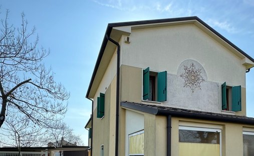 Villa in San Vendemiano, Veneto, Italy 1