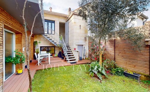 House in La Bastide, Bordeaux, France 1