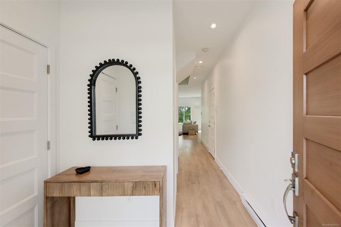 House in Langford, British Columbia, Canada 2 - 17474056