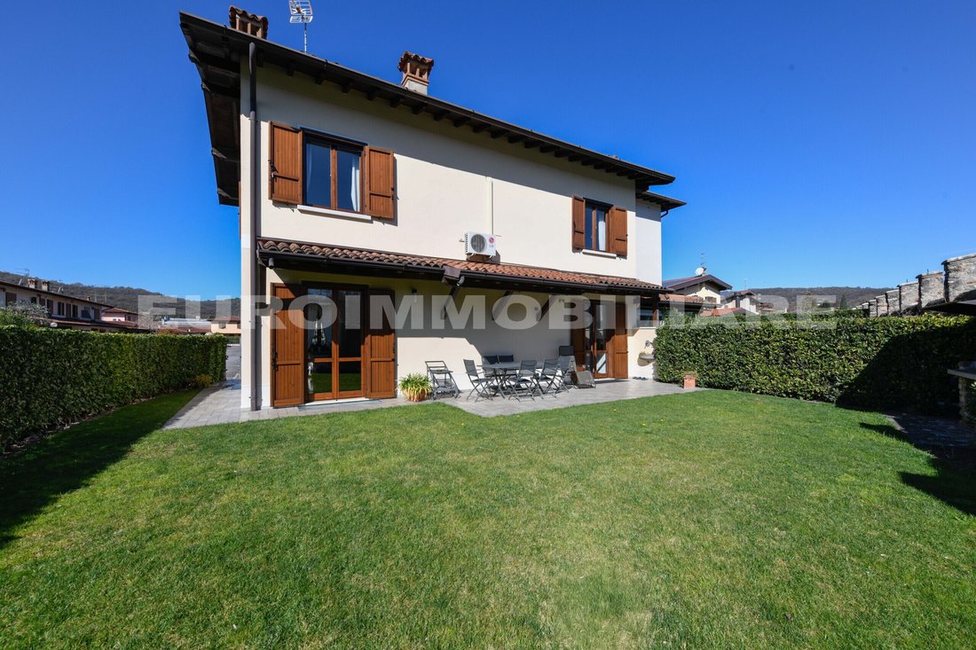 Villa in Collebeato, Lombardy, Italy 1 - 17473147