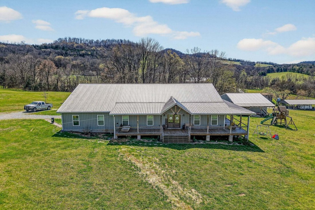 House in Alexandria, Tennessee, United States 2 - 17471341