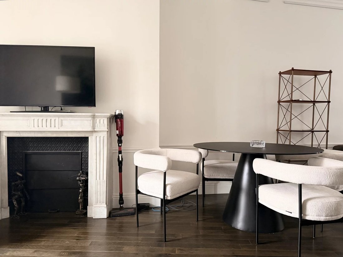 Apartment in Gros Caillou, Paris 7e Arrondissement, Paris 3 - 17471792