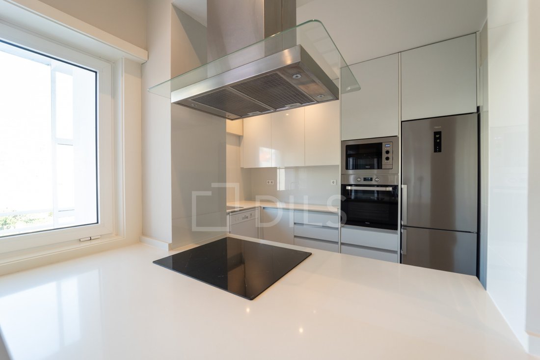 Apartment in Cedofeita, Santo Ildefonso, Se, Miragaia, Sao Nicolau e Vitoria, Porto District, Portugal 5 - 17474270