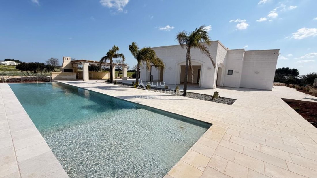 Villa in Ludovico Street - Corso Umberto I - Vittorio Emanuele Street, Ostuni, Apulia 4 - 17473470