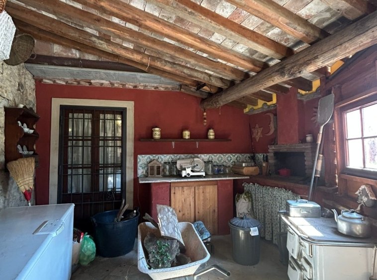 House in Pietrasanta, Tuscany, Italy 4 - 17473203