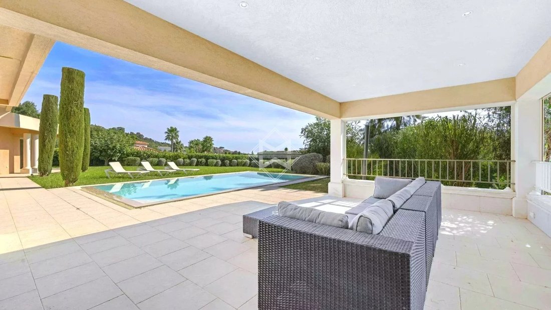 Villa in Nord, Cavalaire-sur-Mer, France 5 - 16249440