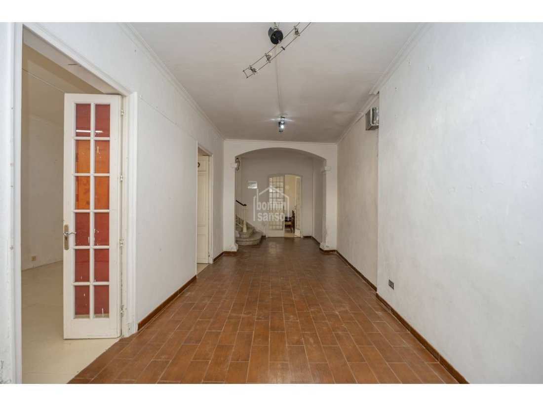 Townhouse in Maó / Mahón, Balearic Islands, Spain 2 - 11880386