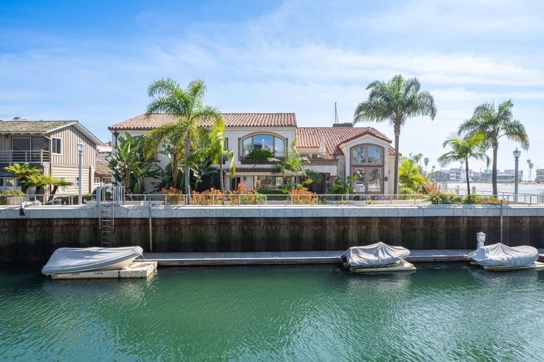 House in Signal Hill, California, United States 3 - 17472294