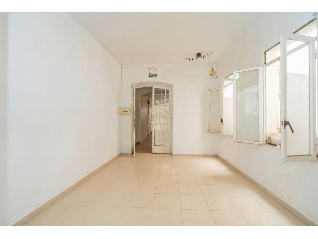 Townhouse in Maó / Mahón, Balearic Islands, Spain 3 - 11880386