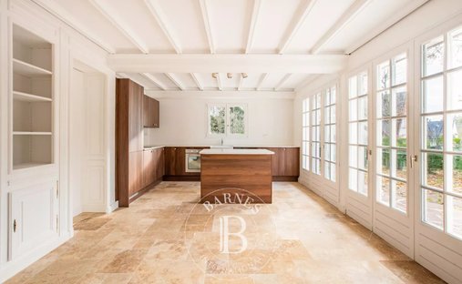 House in Villennes-sur-Seine, Ile-de-France, France 1