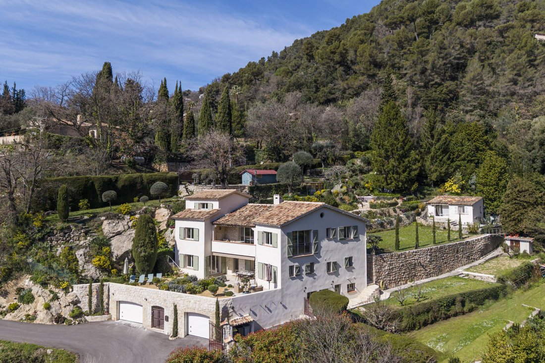 Villa in Plan de Noves, Vence, France 2 - 17472176