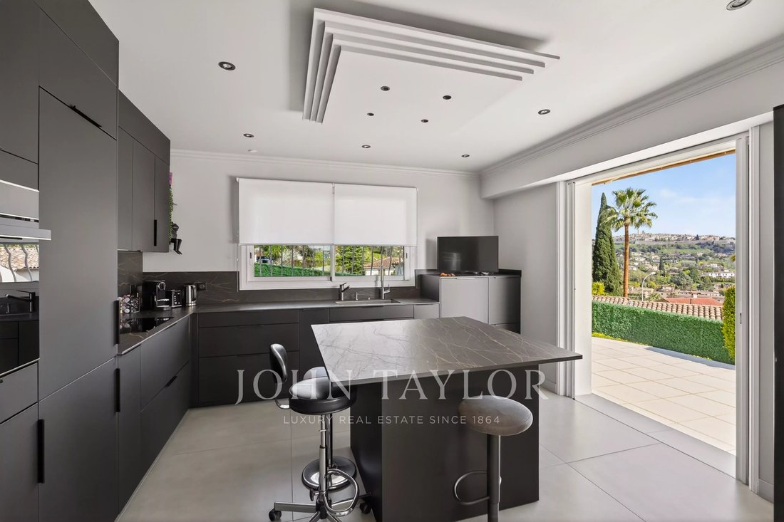 House in Quartiers Est les Salettes-Les Campons, La Colle-sur-Loup, France 4 - 17474050