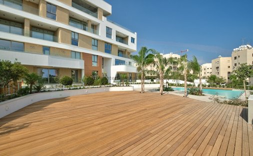 Apartment in Agios Tychon, Limassol, Cyprus 1