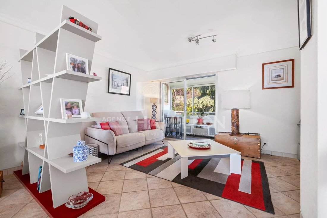 Appartamento a Grasse, Provenza-Alpi-Costa Azzurra, Francia 5 - 17417135