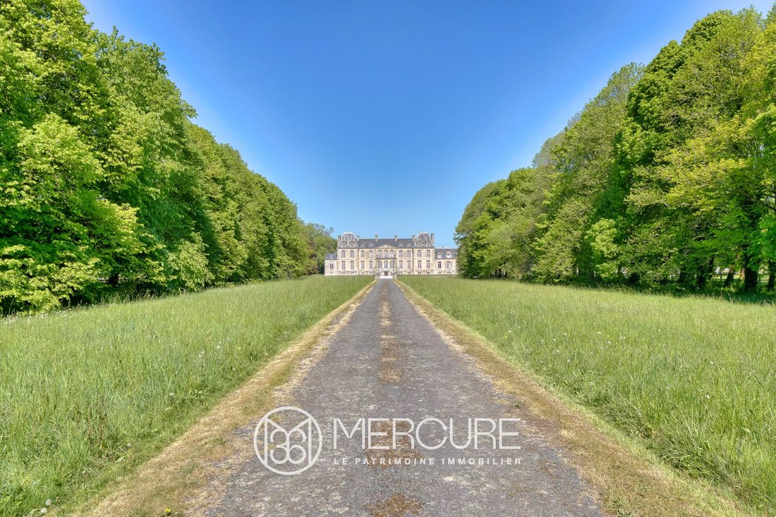 Proximity Bayeux Elegant 18th Century Chateau With 60 Ha Park