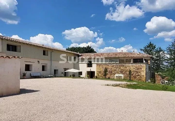 House in Saint-Amour-Bellevue, Bourgogne – Franche-Comté, France 1 - 17470953