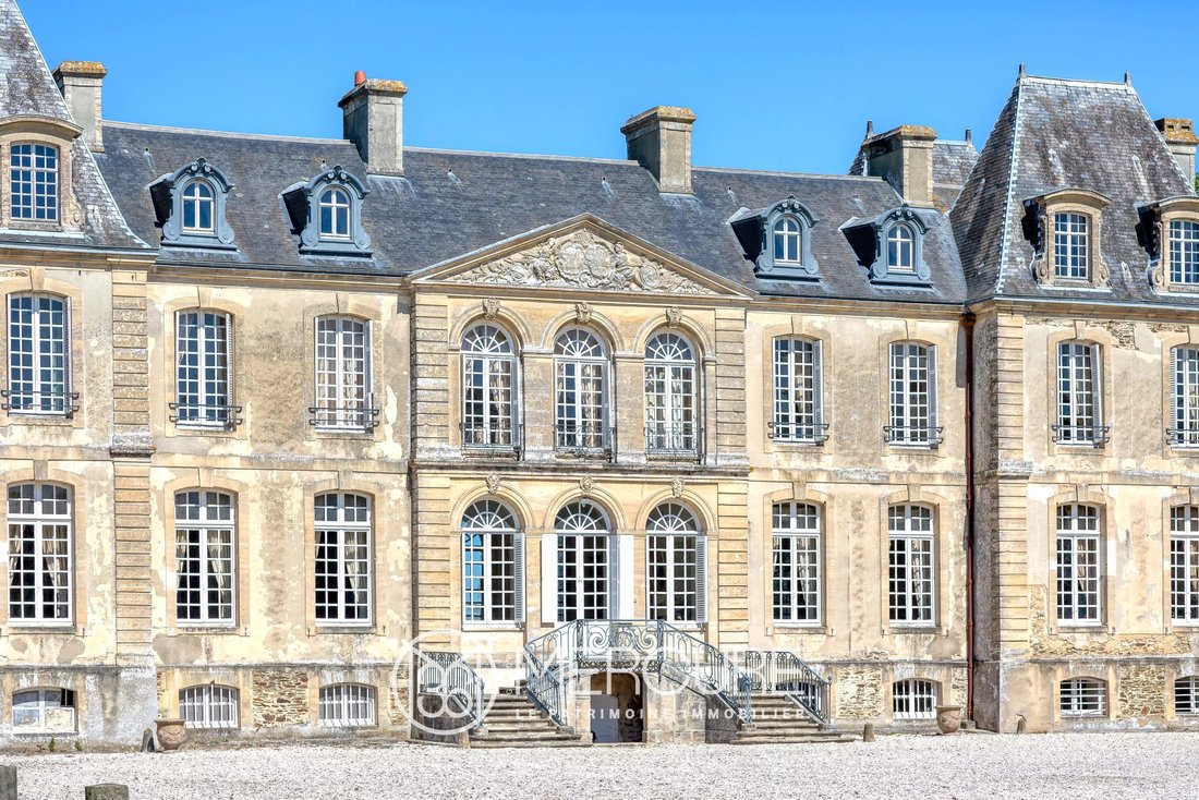Proximity Bayeux Elegant 18th Century Chateau With 60 Ha Park
