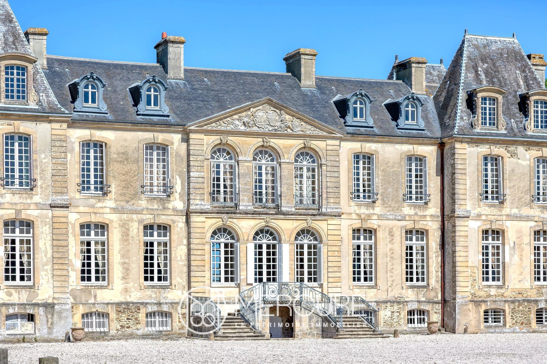 Proximity Bayeux Elegant 18th Century Chateau With 60 Ha Park