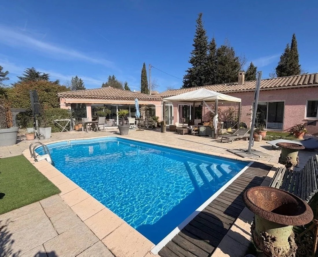 Casa a Cotignac, Provenza-Alpi-Costa Azzurra, Francia 1 - 17472006
