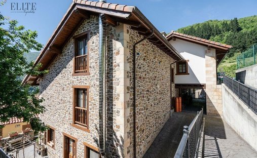 House in Vega de Liebana, Cantabria, Spain 1