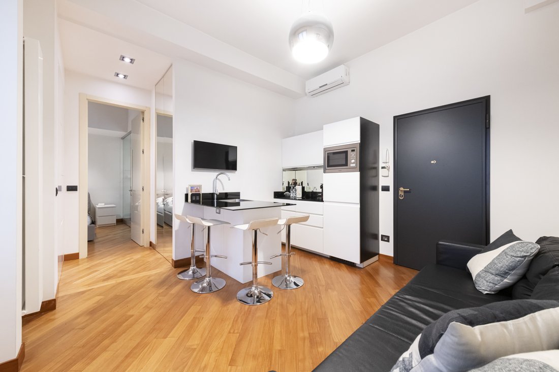 Apartment in Garibaldi - Porta Venezia, Milan, Lombardy 5 - 17471752