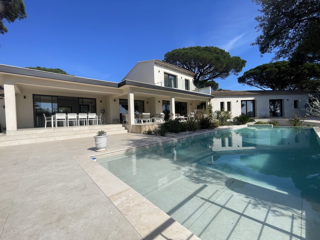 House in Ville-Les Saquedes-Le Bouillonnet, Sainte-Maxime, France 4 - 17473681