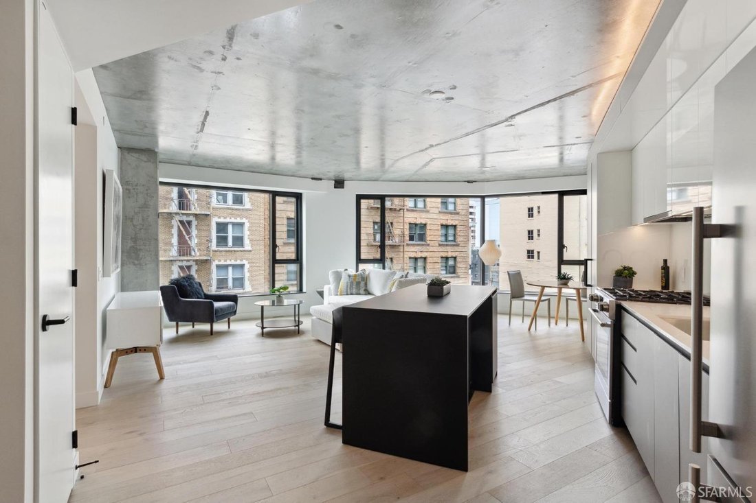 Condo in San Francisco, California, United States 1 - 17473304