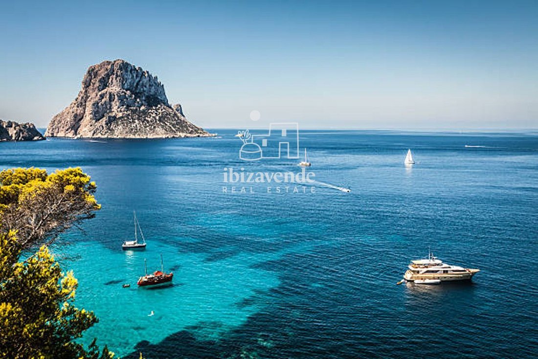 Villa in Sant Josep de sa Talaia, Balearic Islands, Spain 3 - 17471293