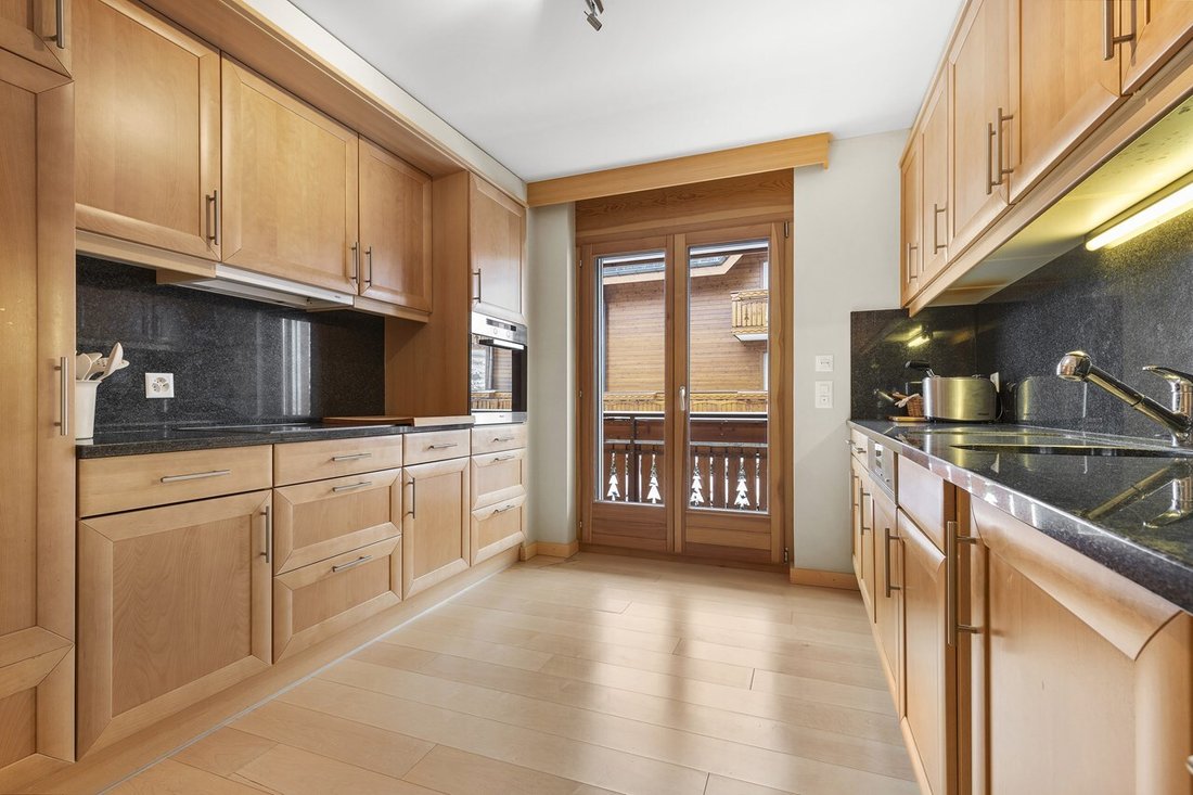 Apartment in Crans-Montana, Valais, Switzerland 3 - 17470740