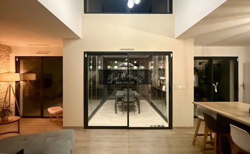 Villa en Ecarts, Narbona, Francia 1