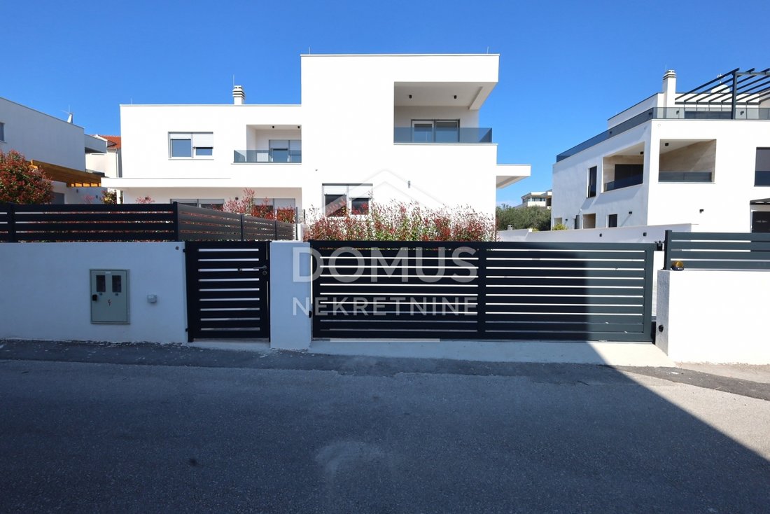 House in Vodice, Sibenik-Knin County, Croatia 2 - 17473961