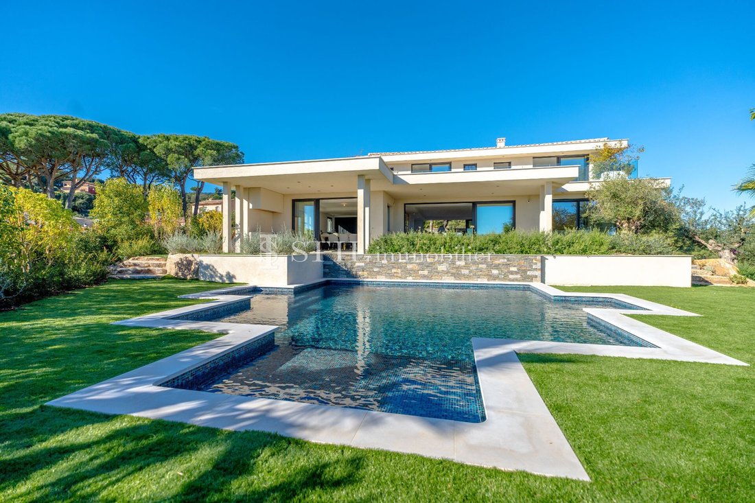 Villa in Ville-Les Saquedes-Le Bouillonnet, Sainte-Maxime, France 2 - 13323070